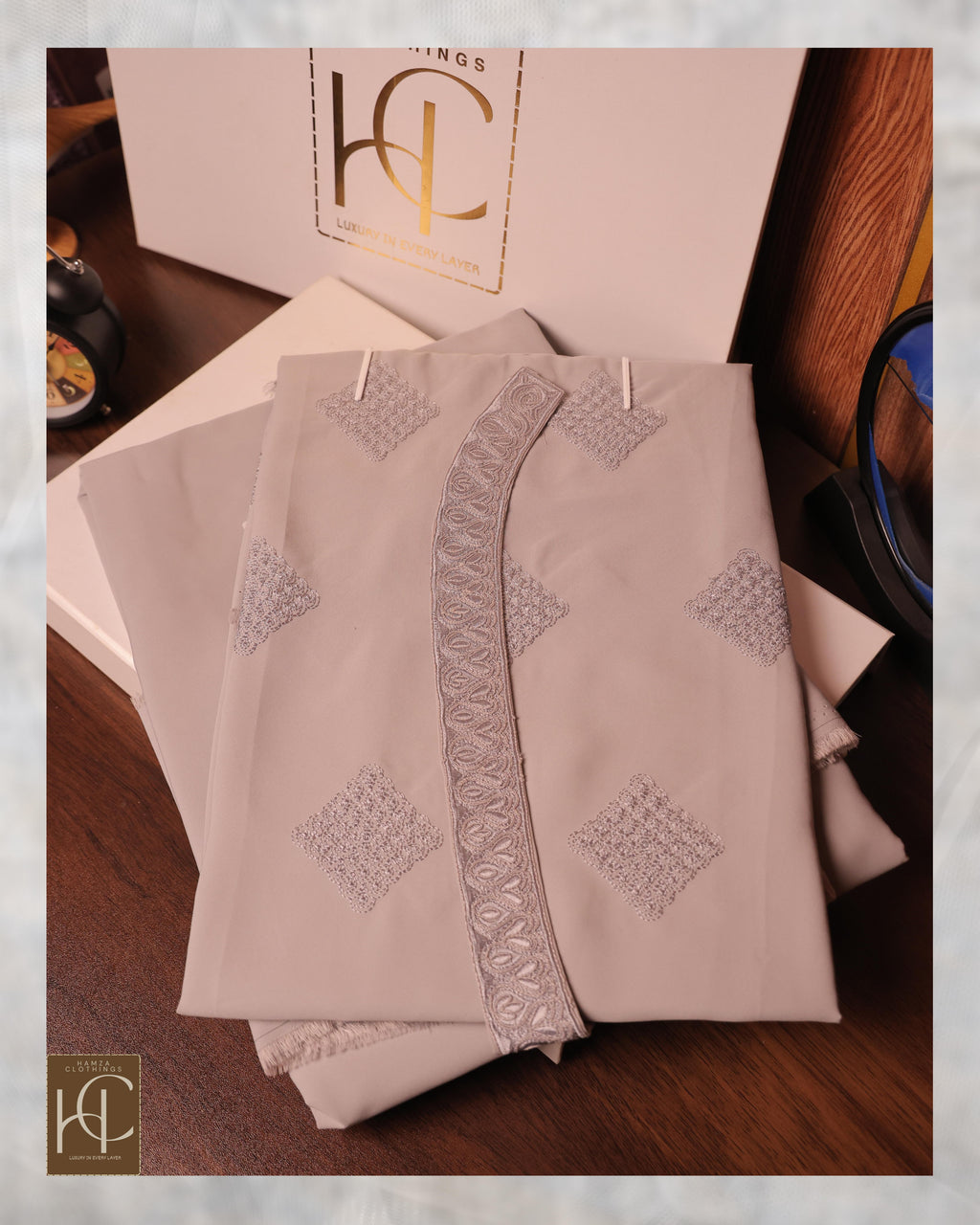 Royal Armani Deluxe Kurta Pajama for Men – Premium Luxury Ethnic Wear