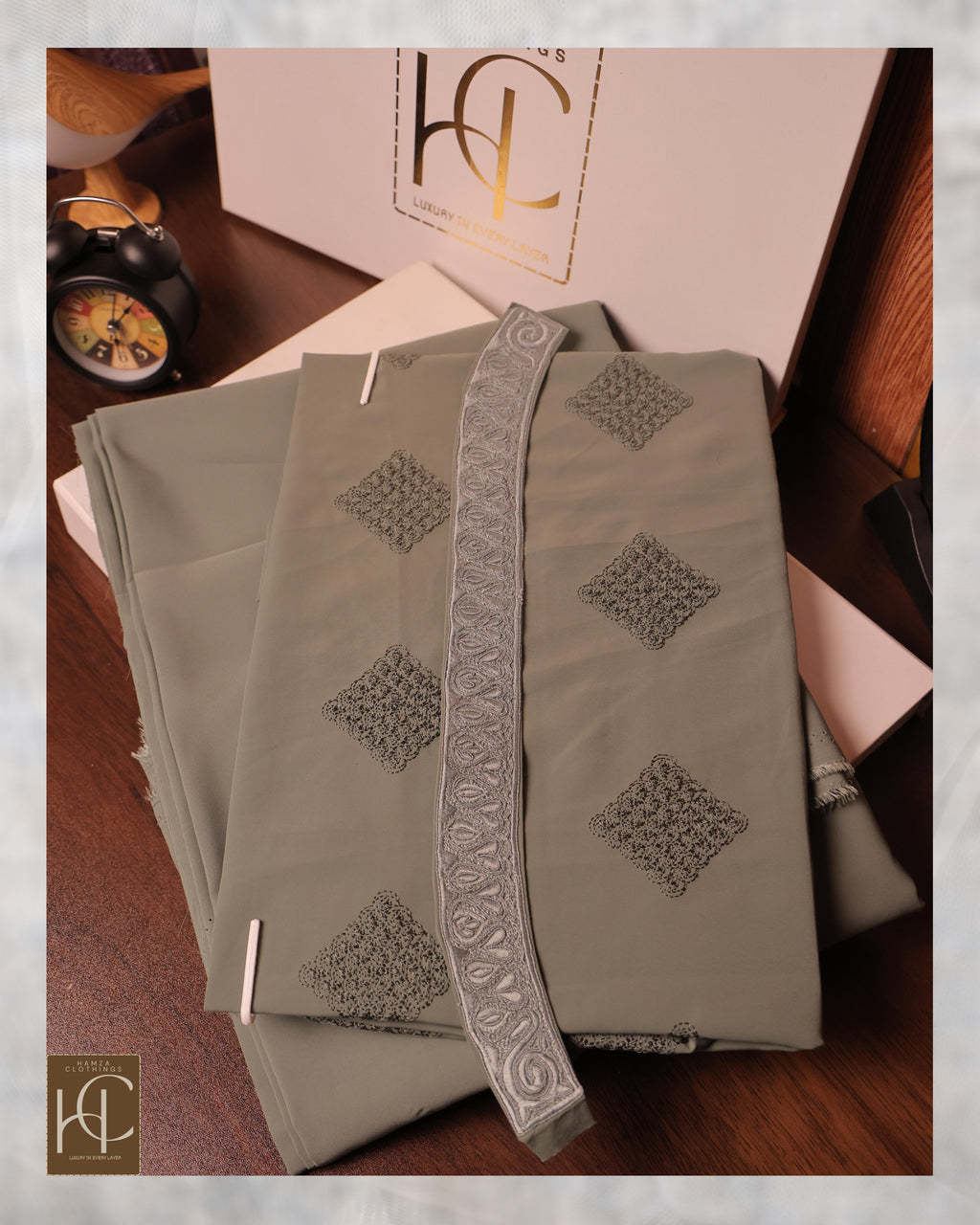 Royal Armani Deluxe Kurta Pajama for Men – Premium Luxury Ethnic Wear